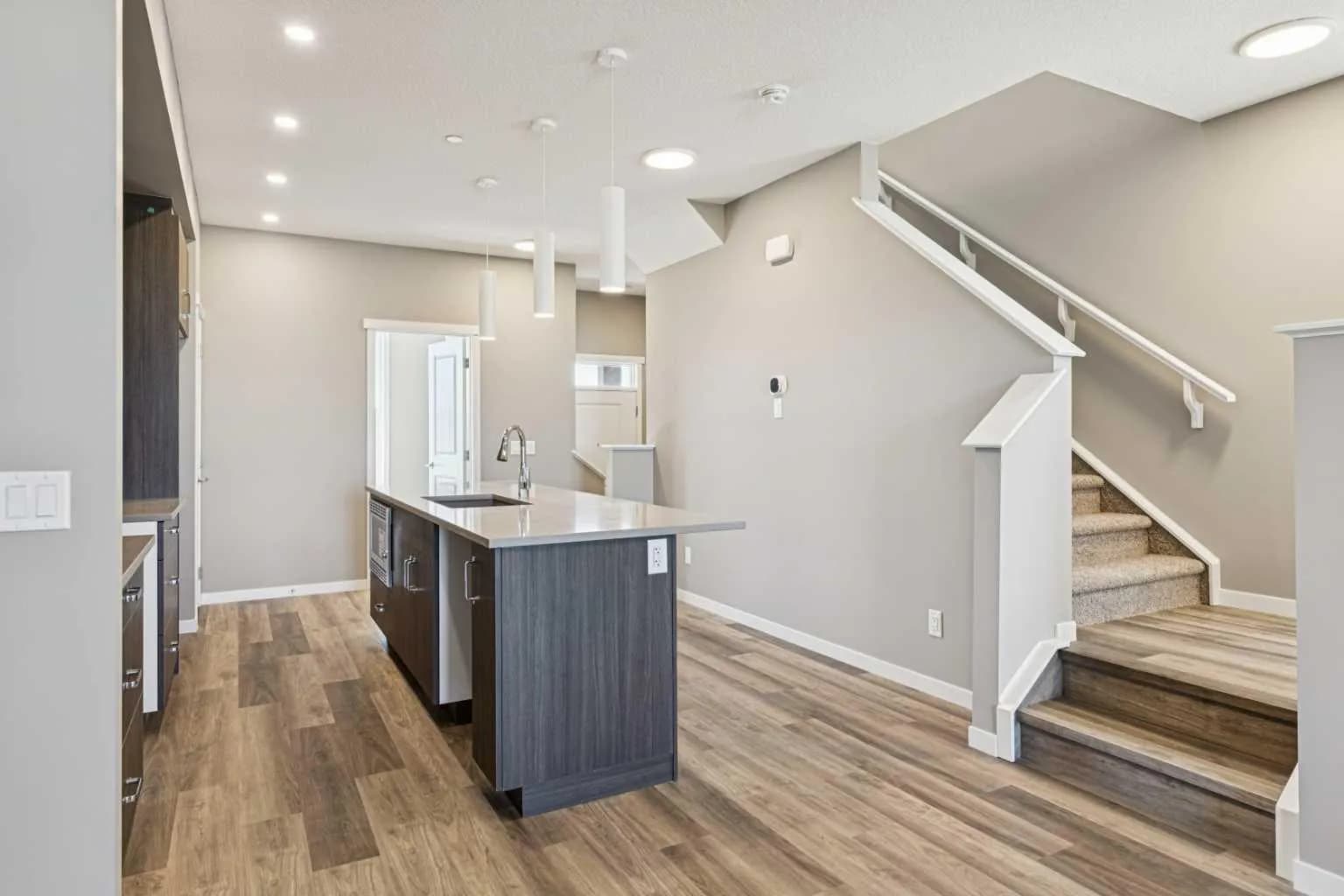 Semi Detached (Half Duplex)