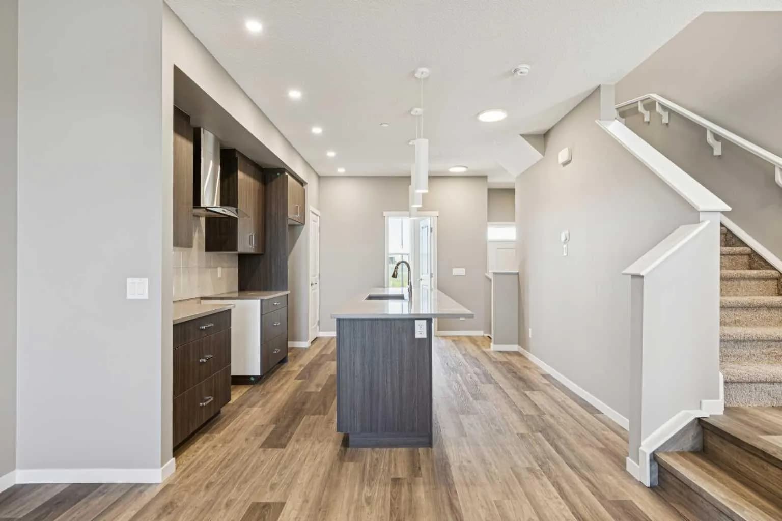 Semi Detached (Half Duplex)