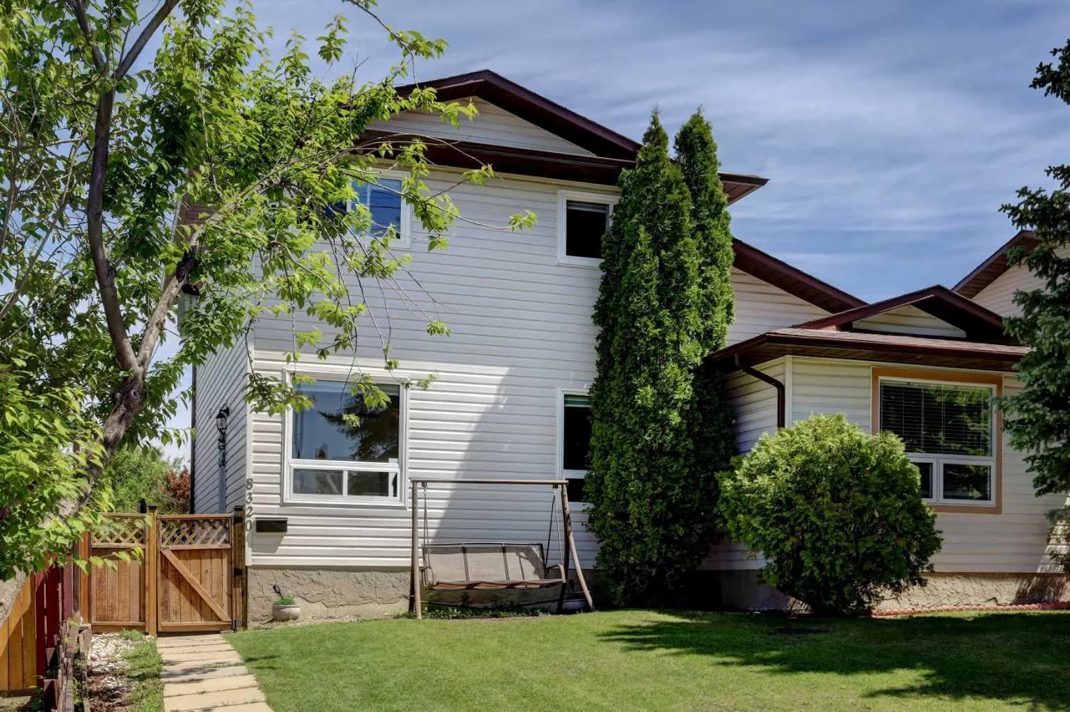 Semi Detached (Half Duplex)