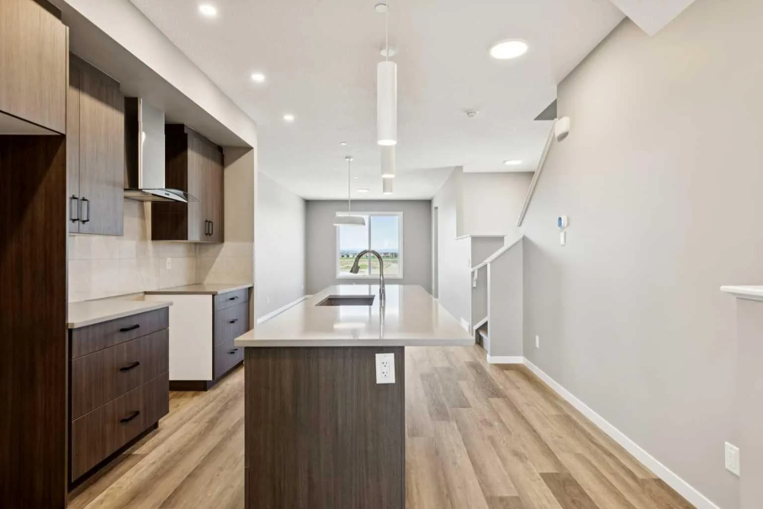 Semi Detached (Half Duplex)