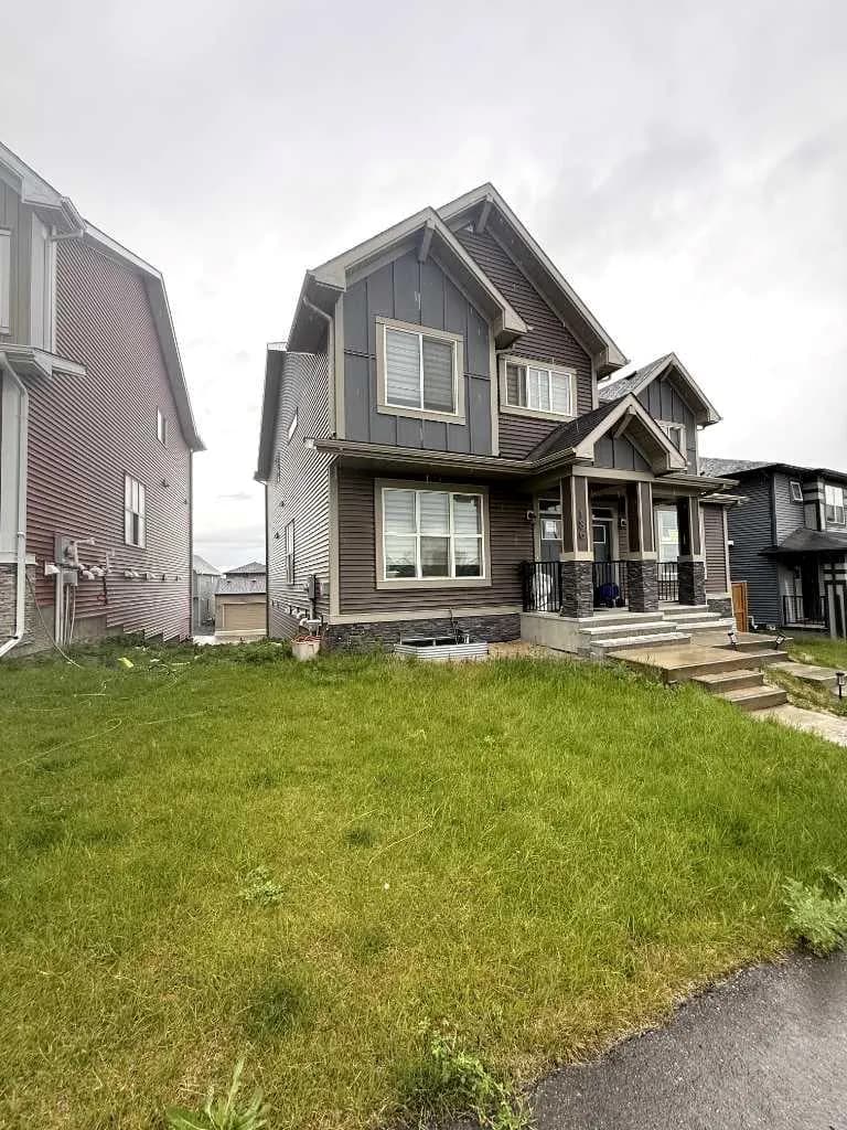 Semi Detached (Half Duplex)