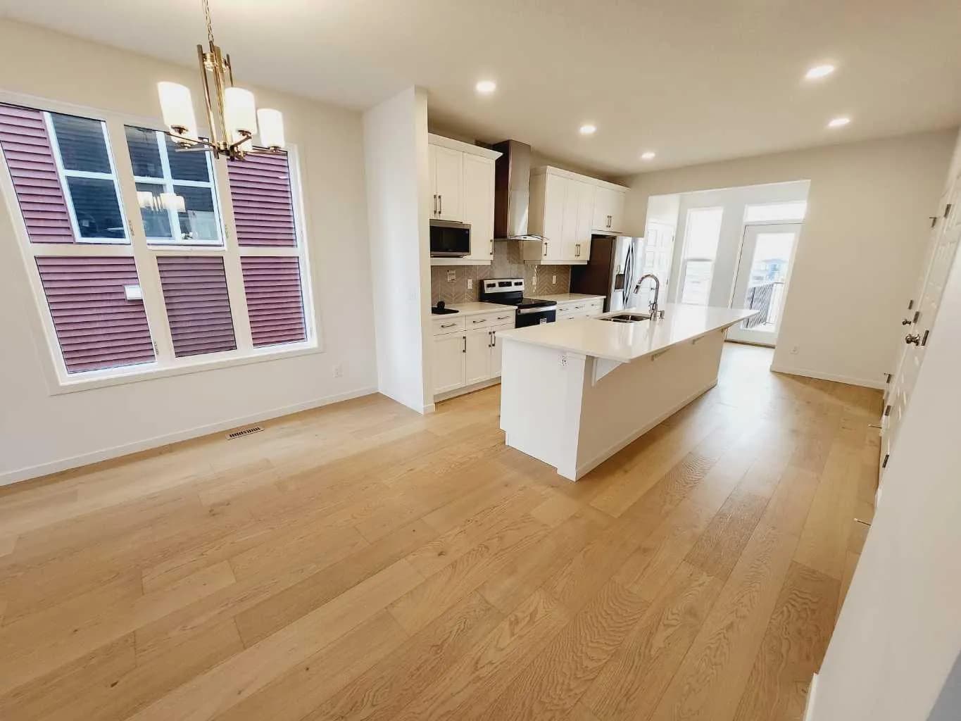 Semi Detached (Half Duplex)