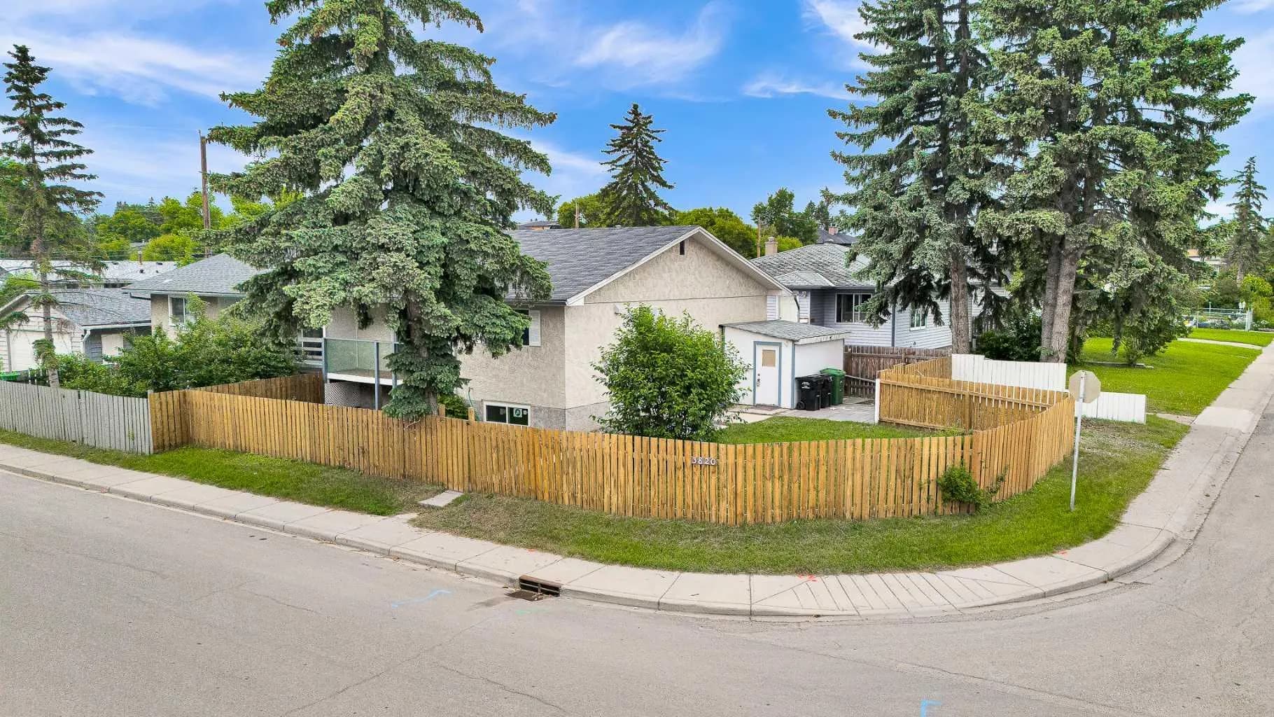 Semi Detached (Half Duplex)