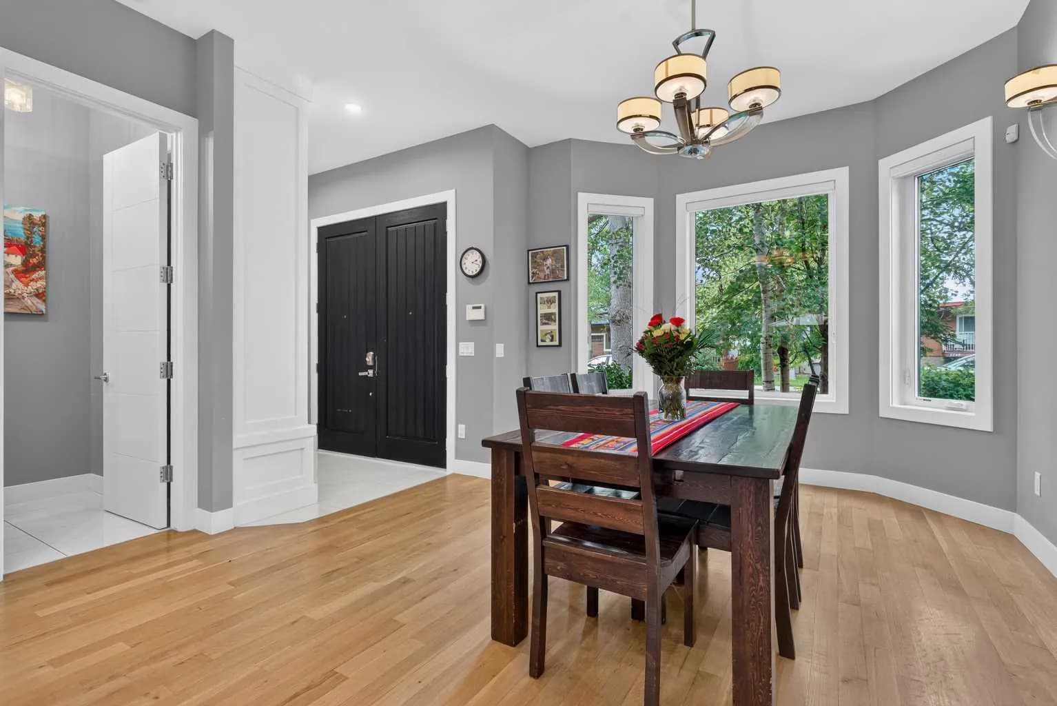 Semi Detached (Half Duplex)