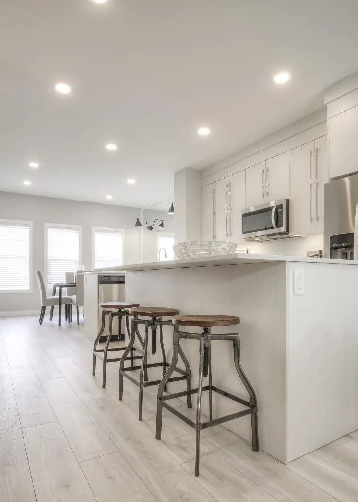Semi Detached (Half Duplex)