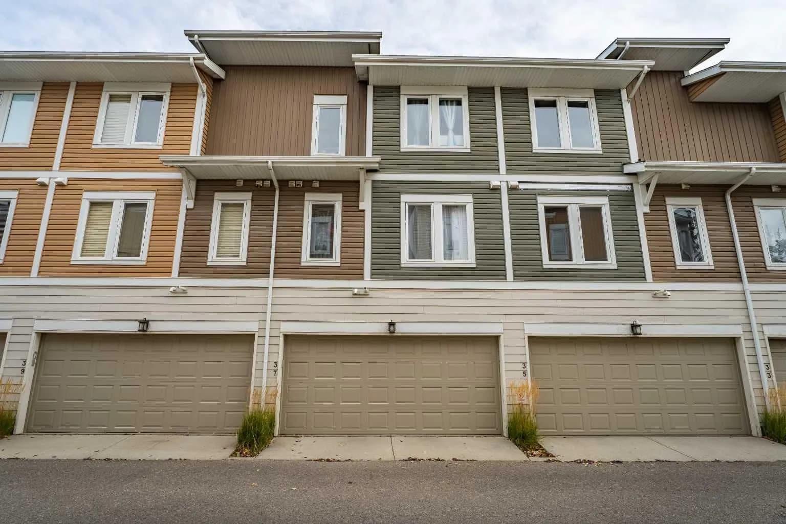 Row/Townhouse