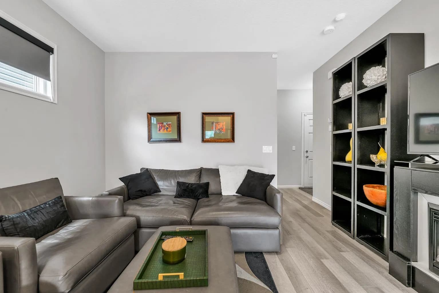 Semi Detached (Half Duplex)
