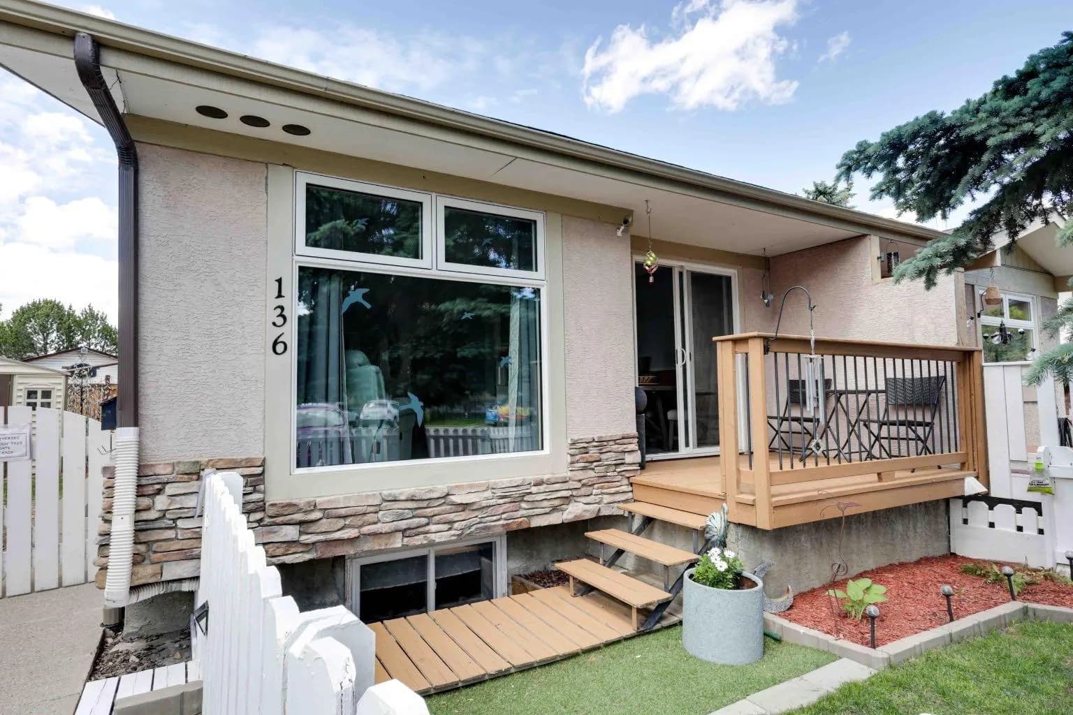 Semi Detached (Half Duplex)