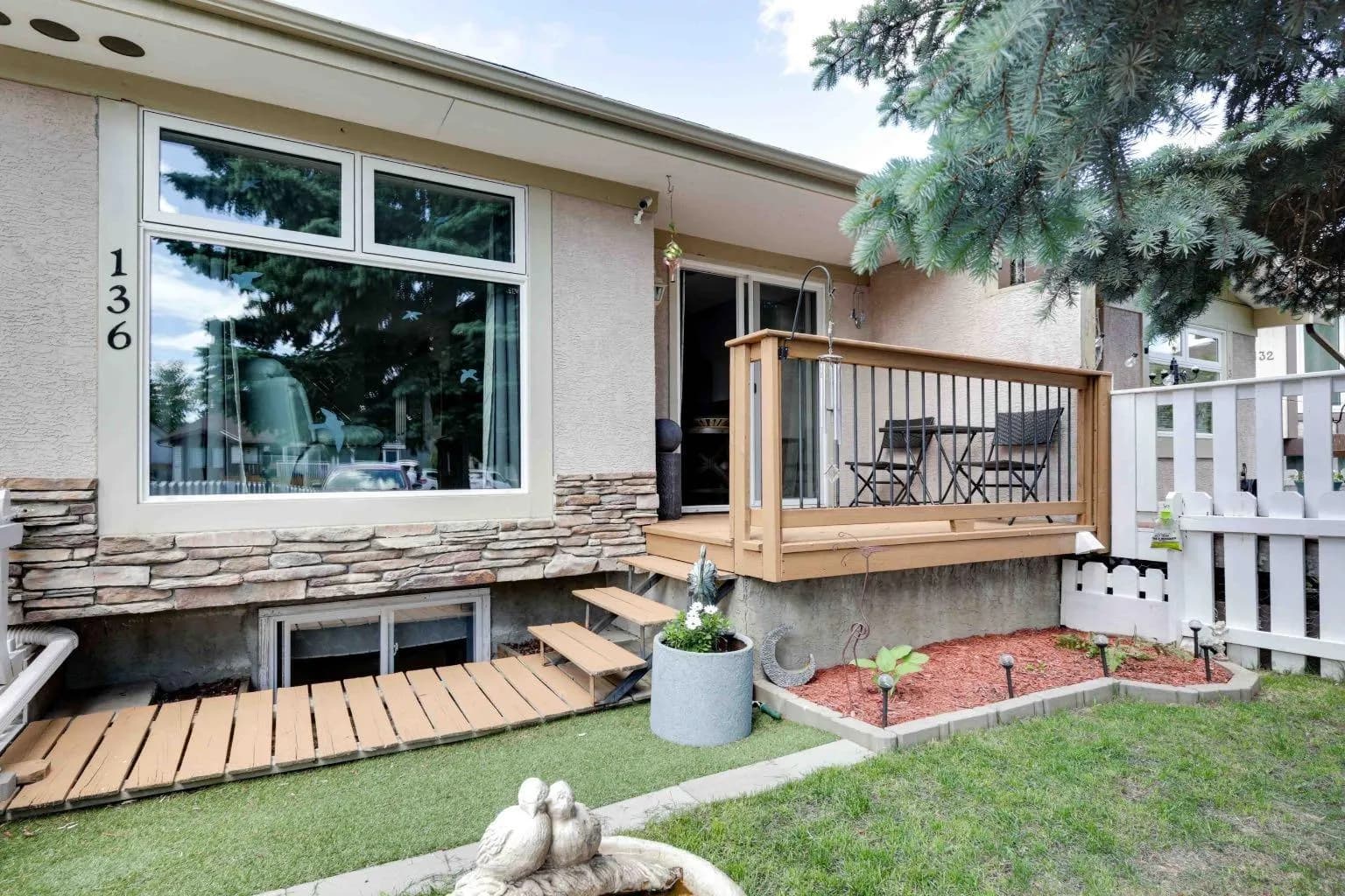 Semi Detached (Half Duplex)