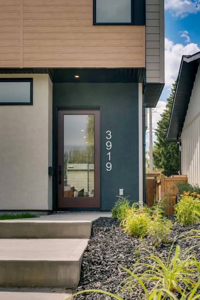 Semi Detached (Half Duplex)