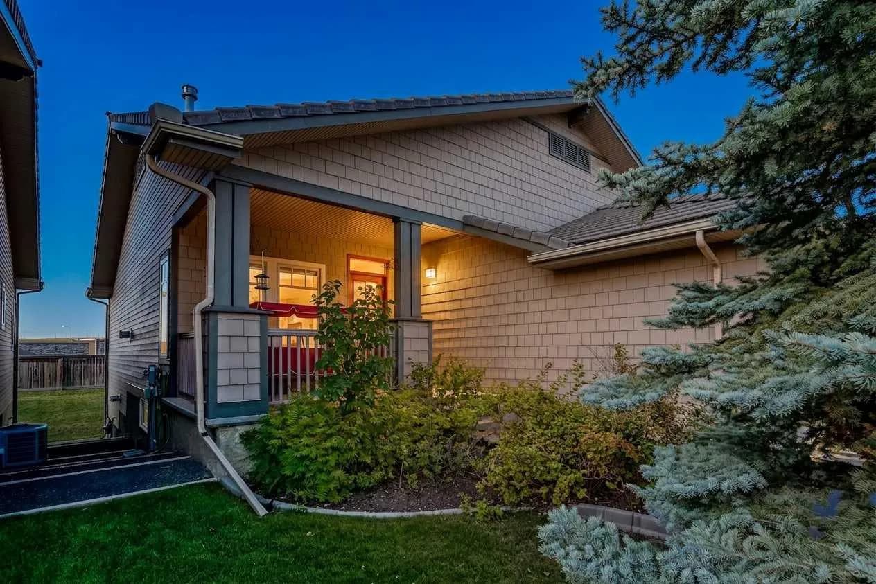 Semi Detached (Half Duplex)