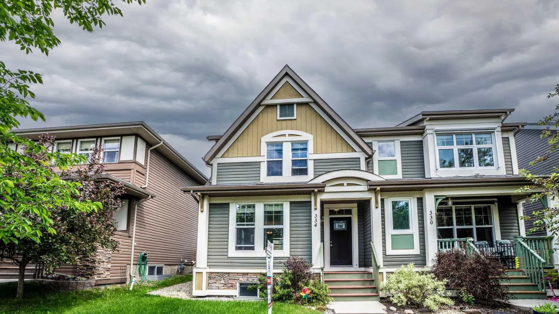 Semi Detached (Half Duplex)