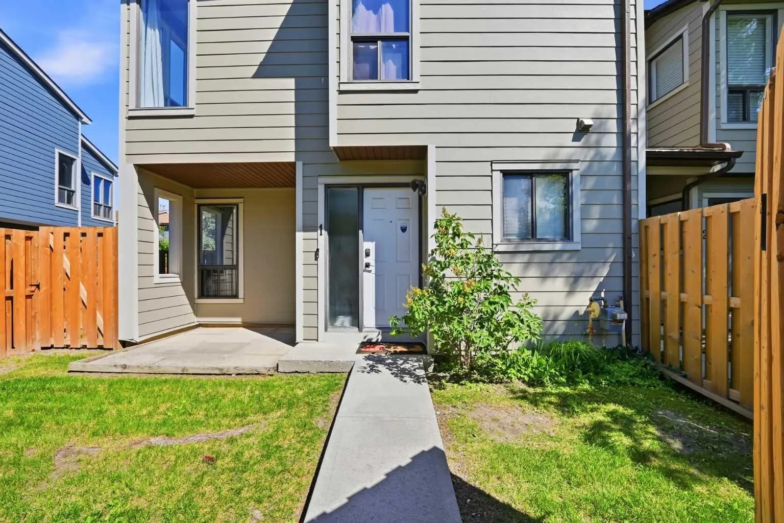 Row/Townhouse