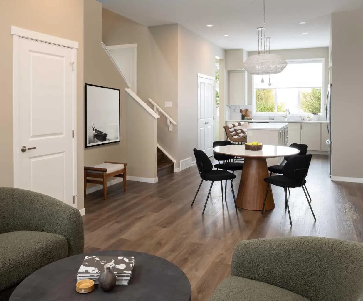 Semi Detached (Half Duplex)