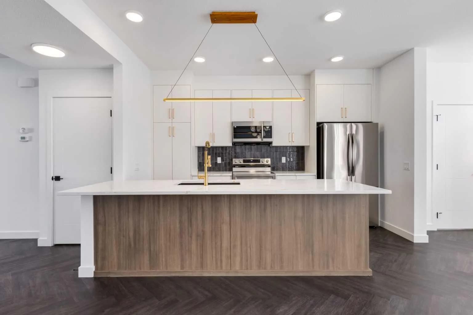 Semi Detached (Half Duplex)