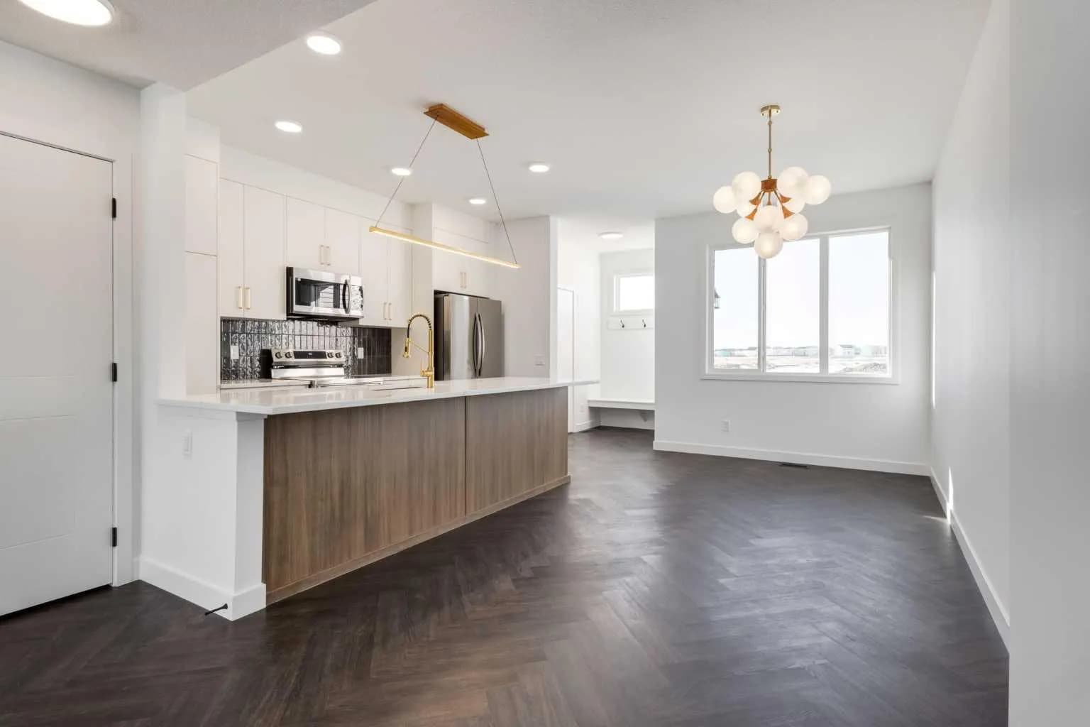 Semi Detached (Half Duplex)