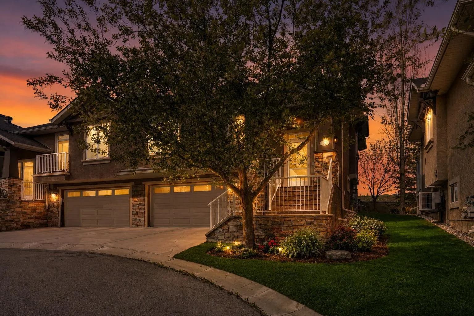 Semi Detached (Half Duplex)