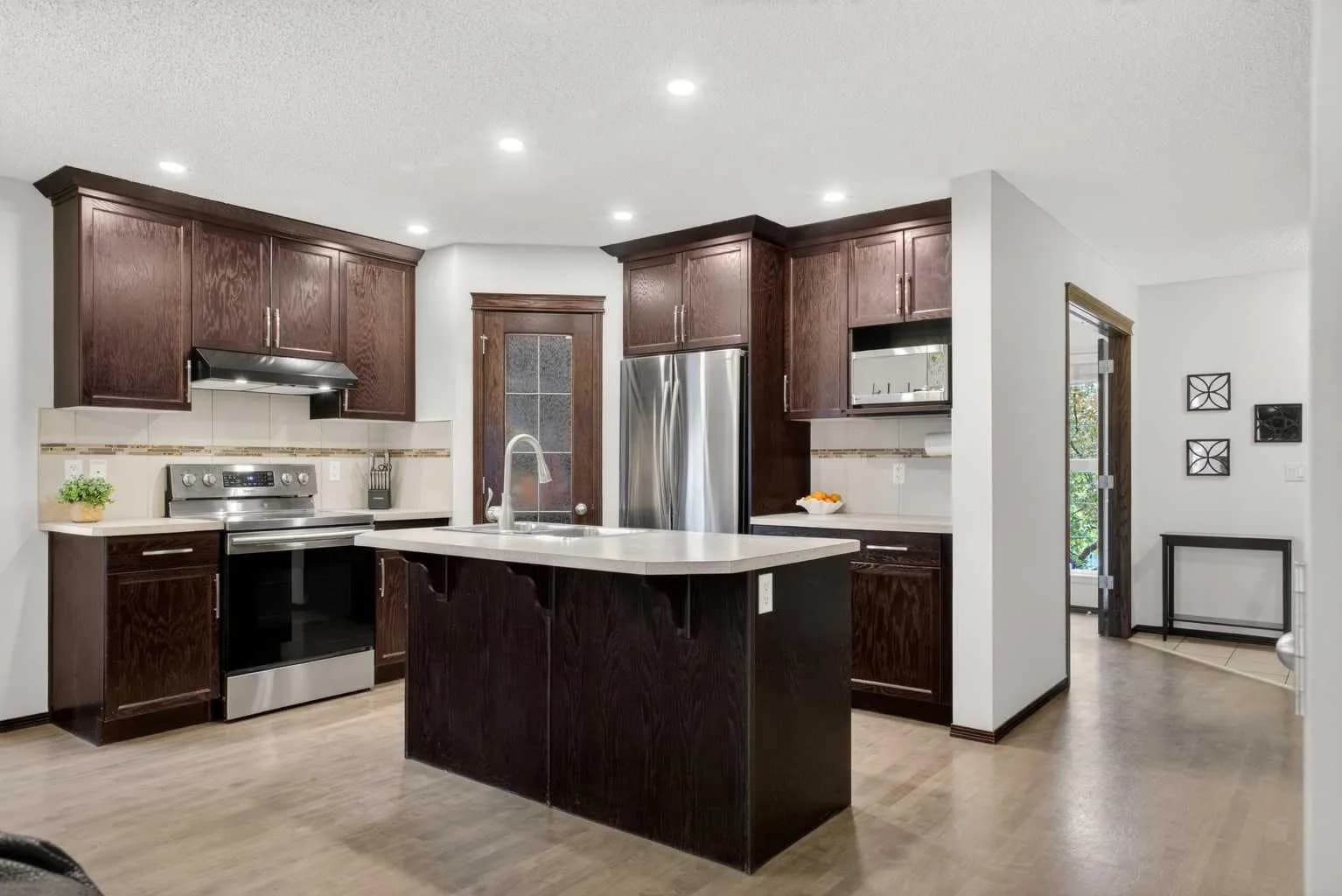 Semi Detached (Half Duplex)