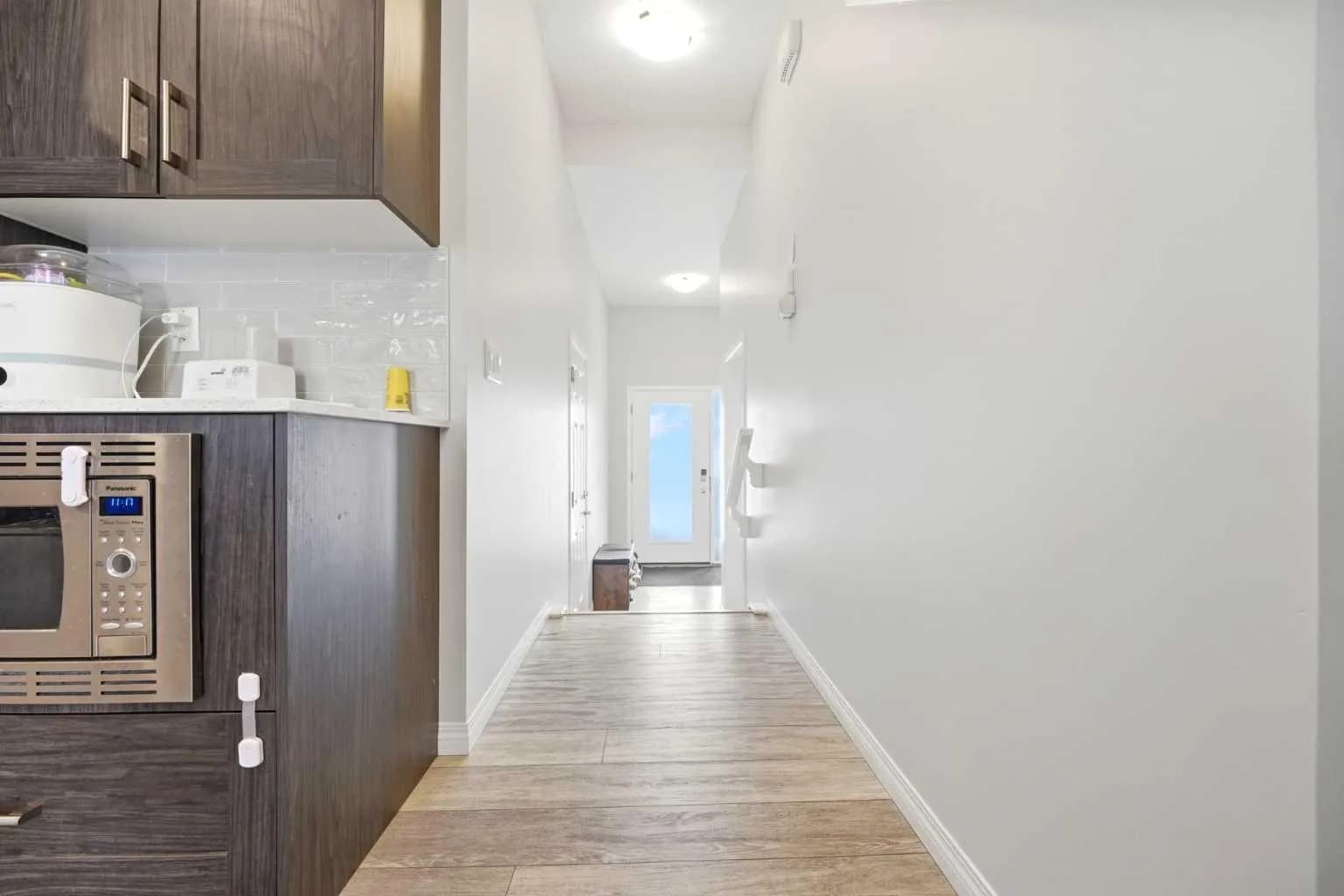 Semi Detached (Half Duplex)