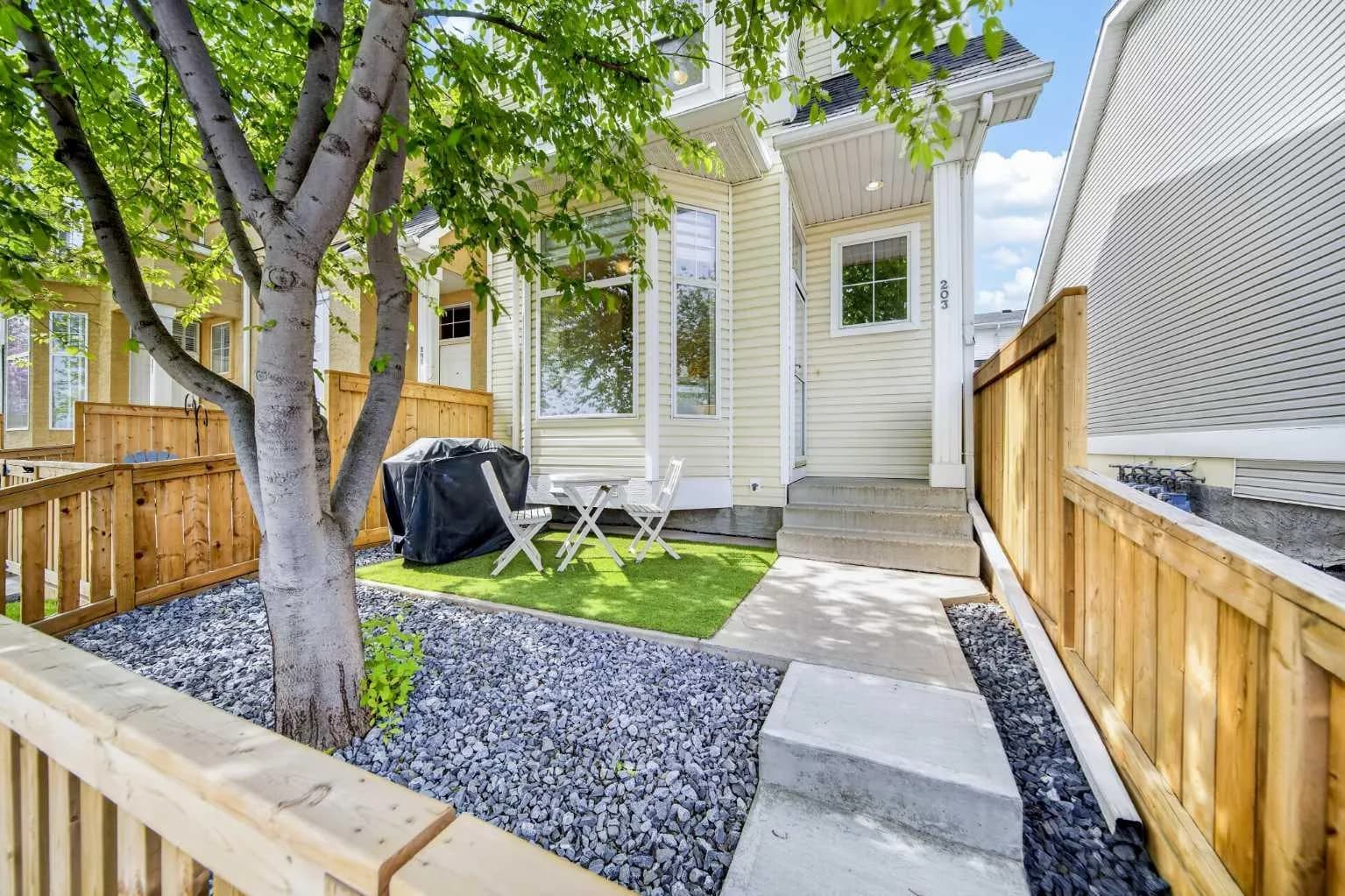 Row/Townhouse