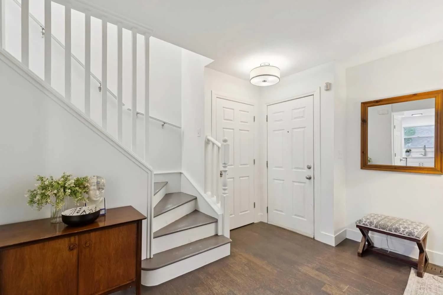 Semi Detached (Half Duplex)
