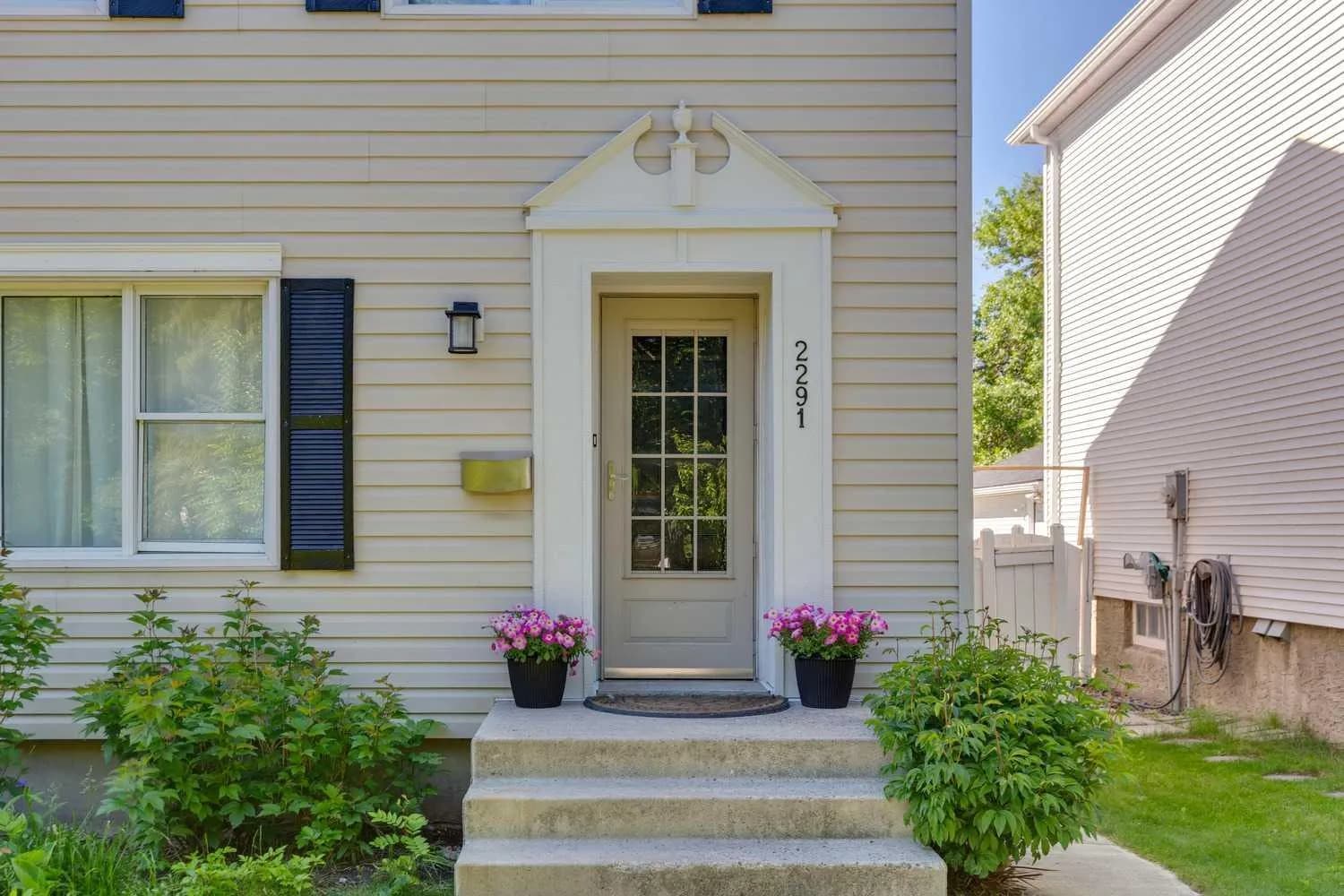 Semi Detached (Half Duplex)
