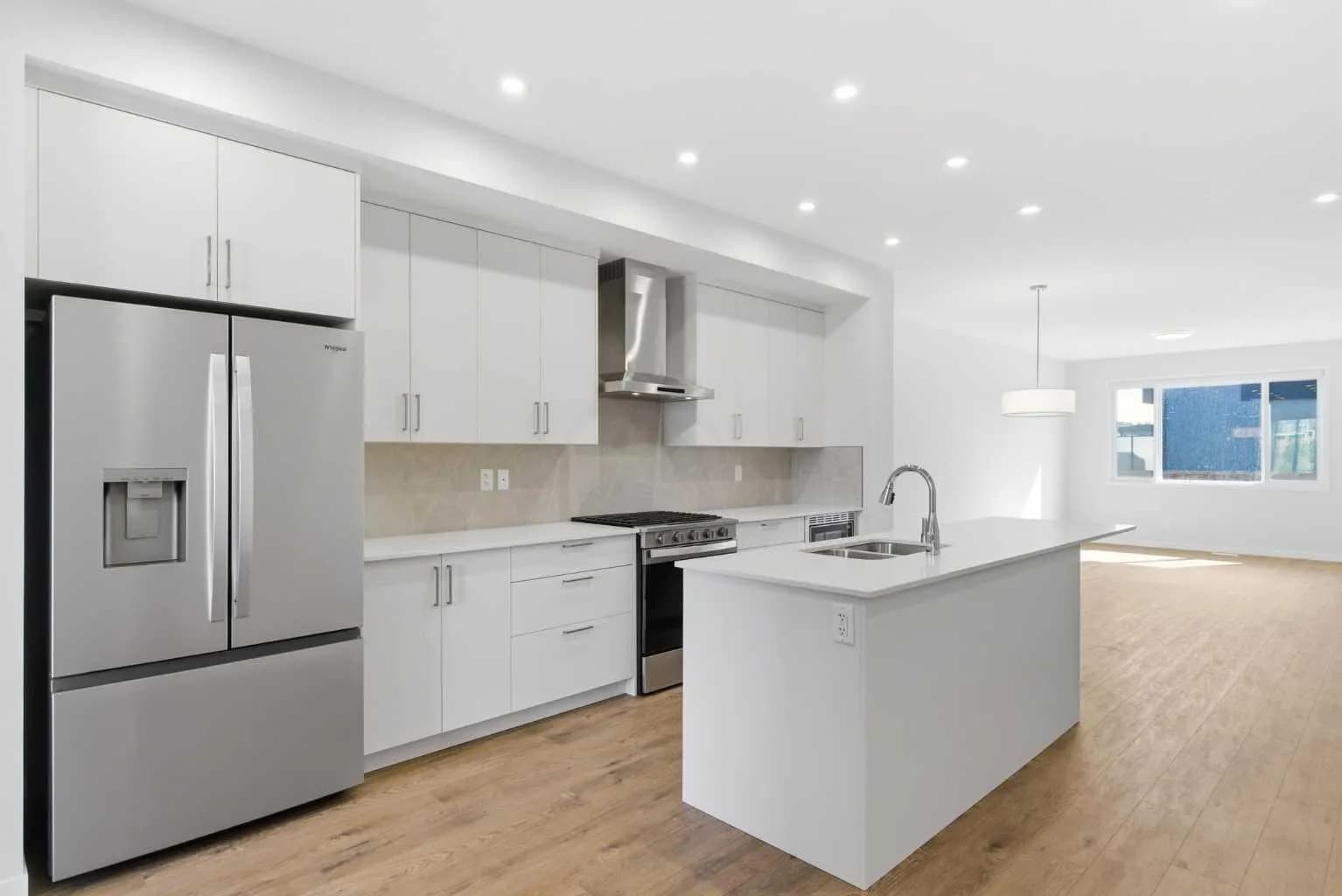 Semi Detached (Half Duplex)