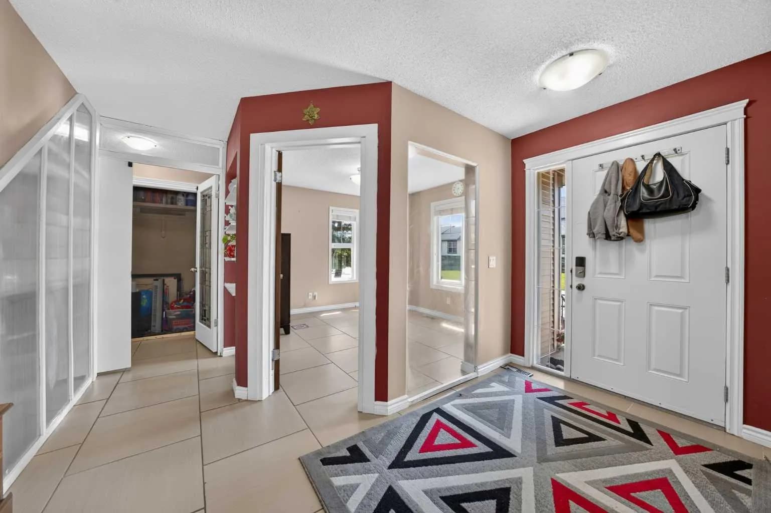 Semi Detached (Half Duplex)