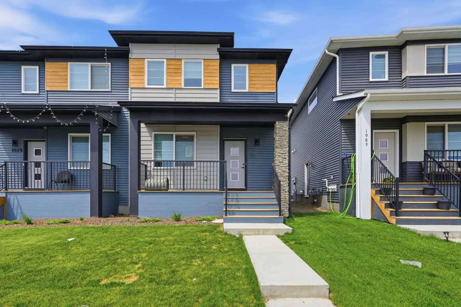 Semi Detached (Half Duplex)