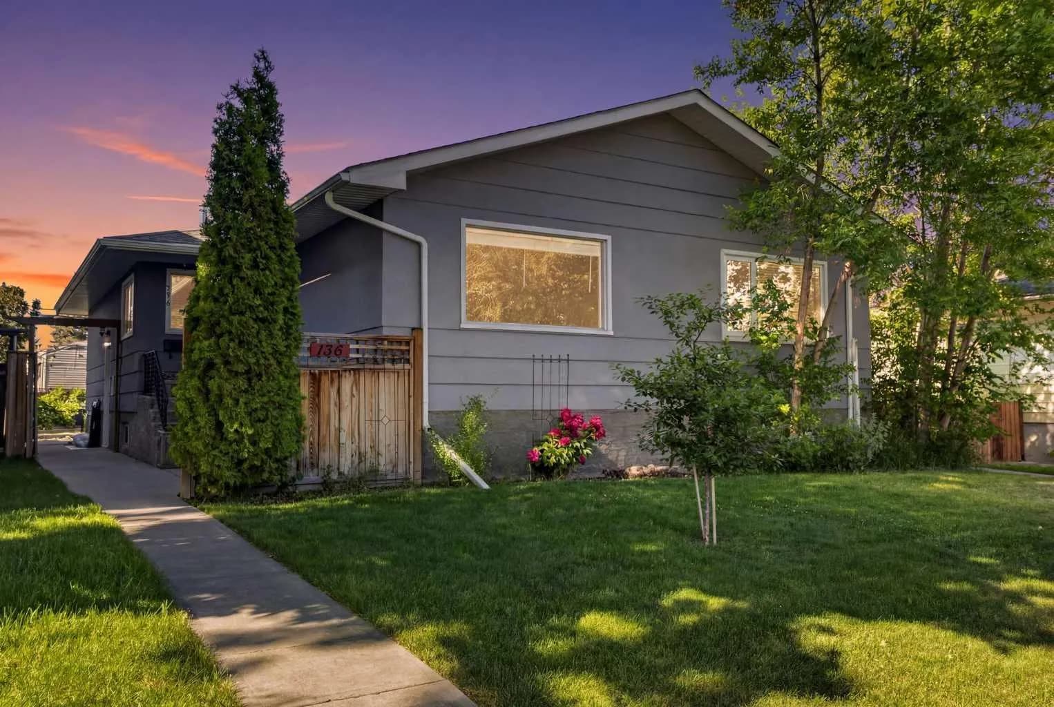 Semi Detached (Half Duplex)
