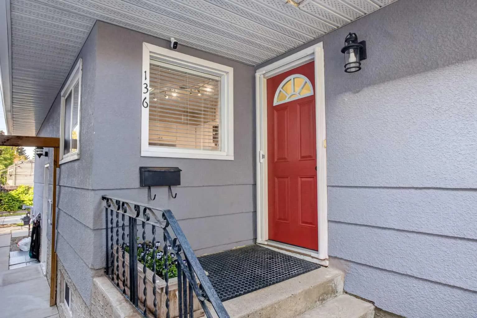 Semi Detached (Half Duplex)