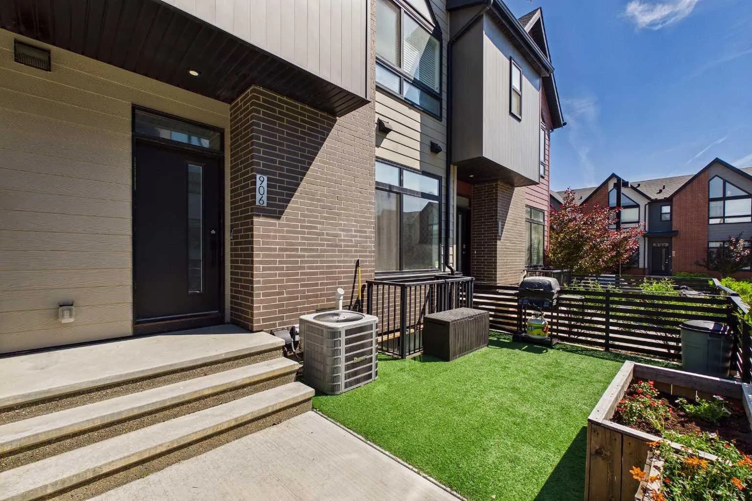 Row/Townhouse