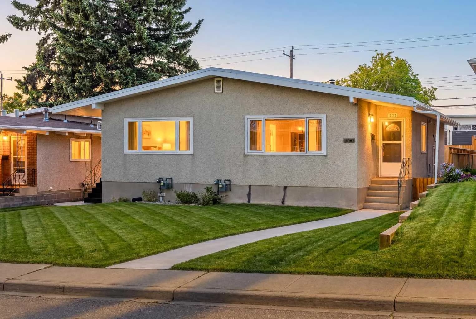 Semi Detached (Half Duplex)