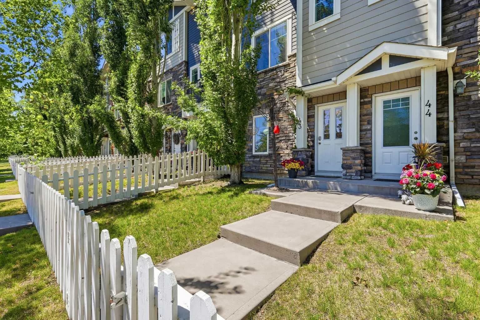 Row/Townhouse
