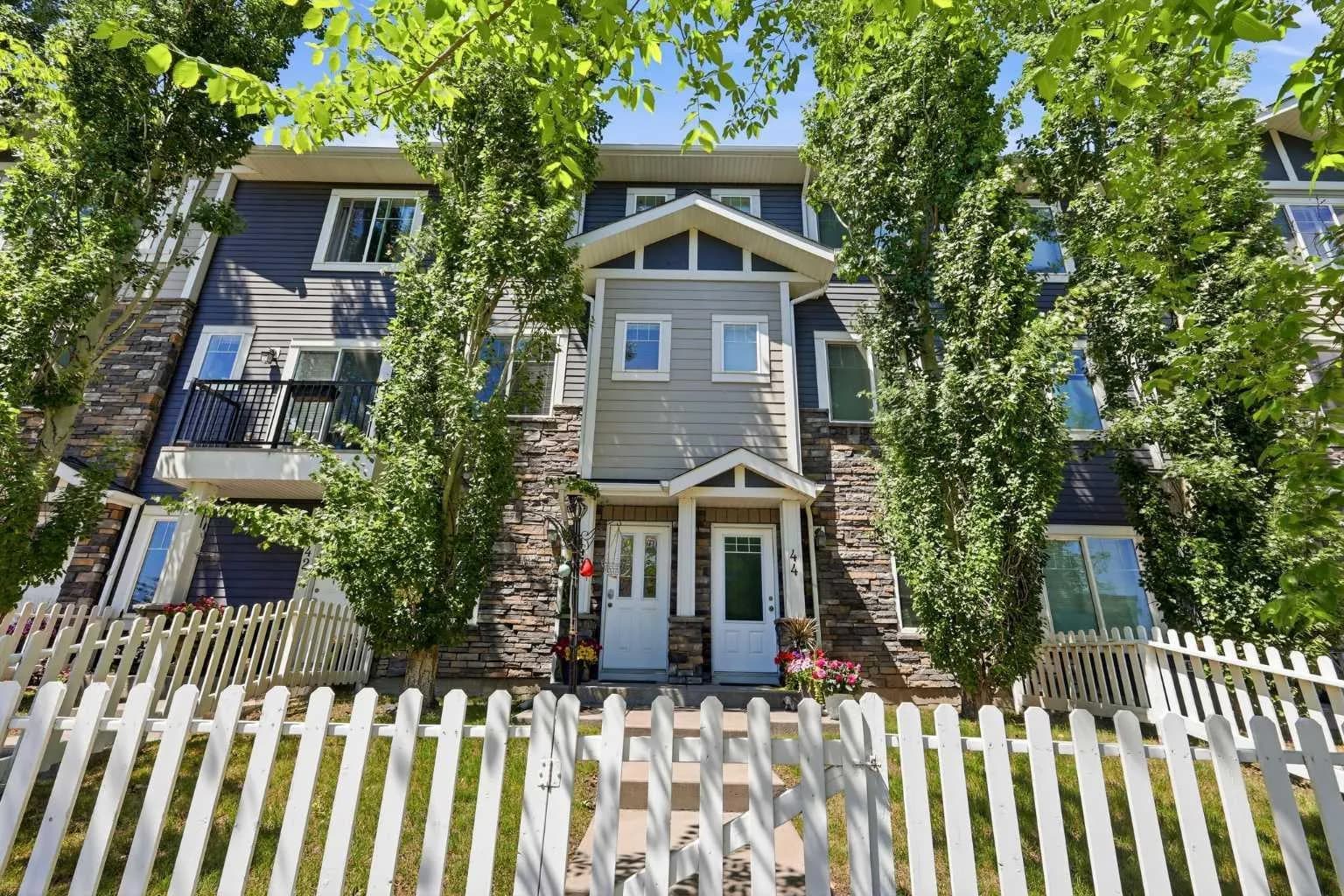 Row/Townhouse