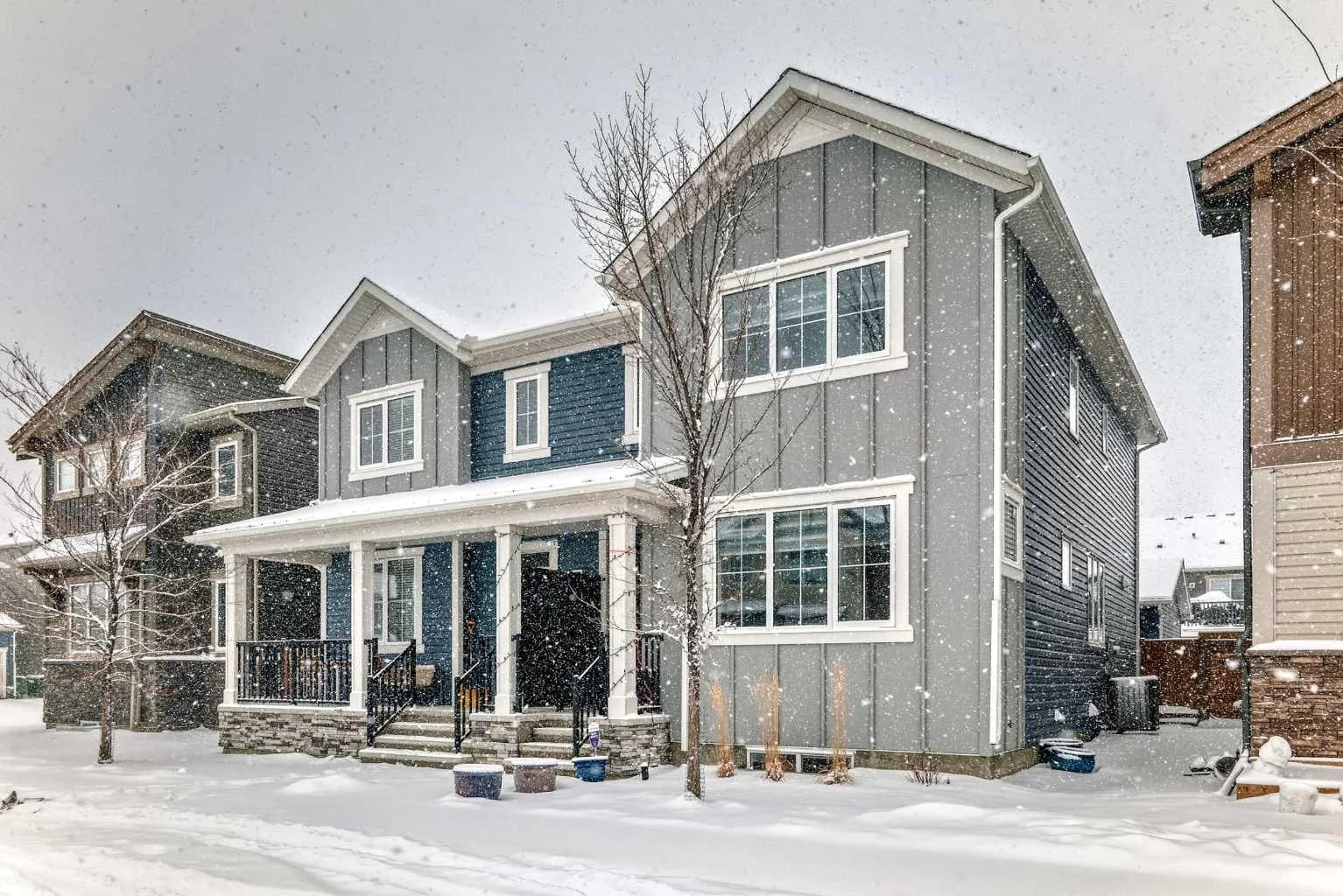 Semi Detached (Half Duplex)