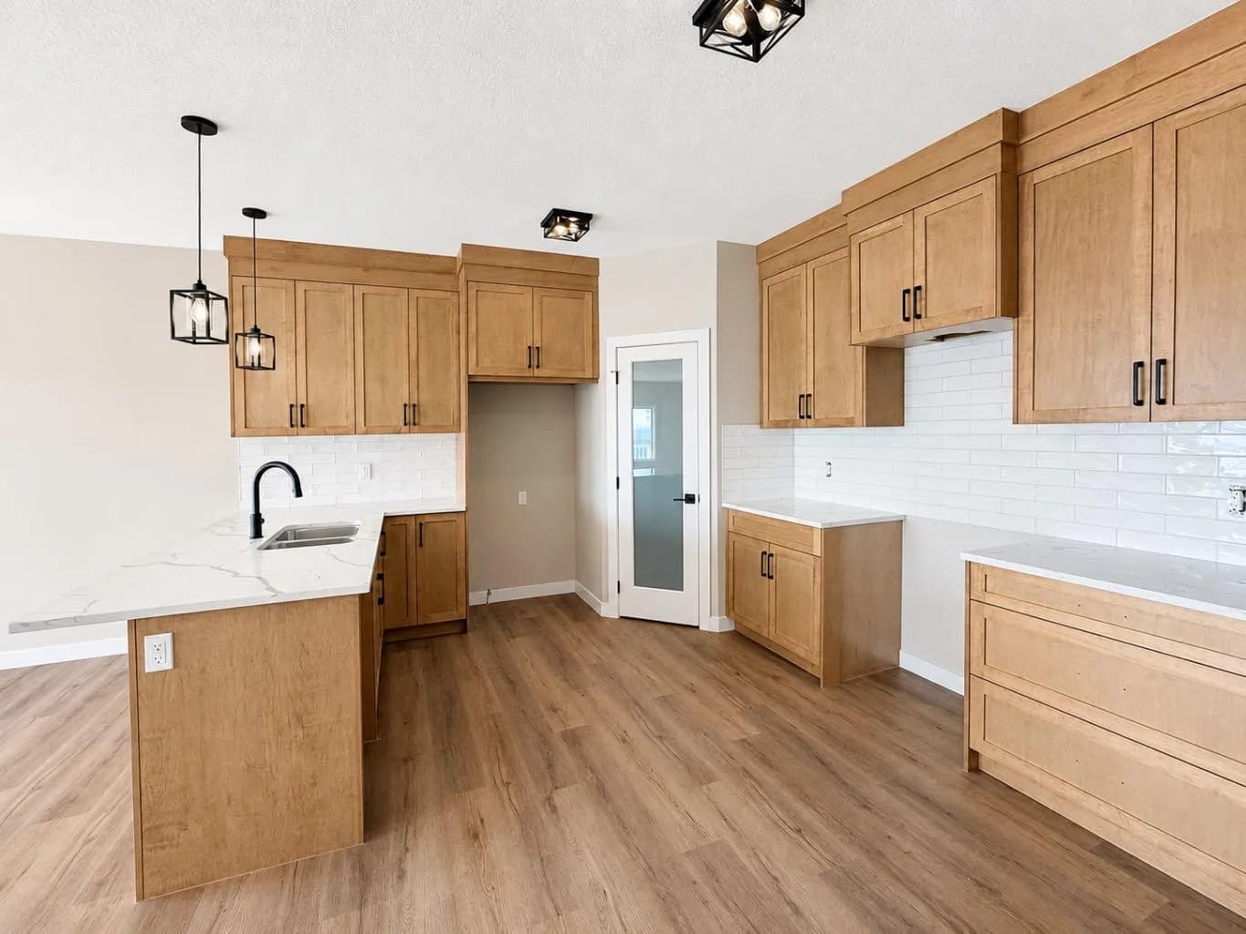 Semi Detached (Half Duplex)