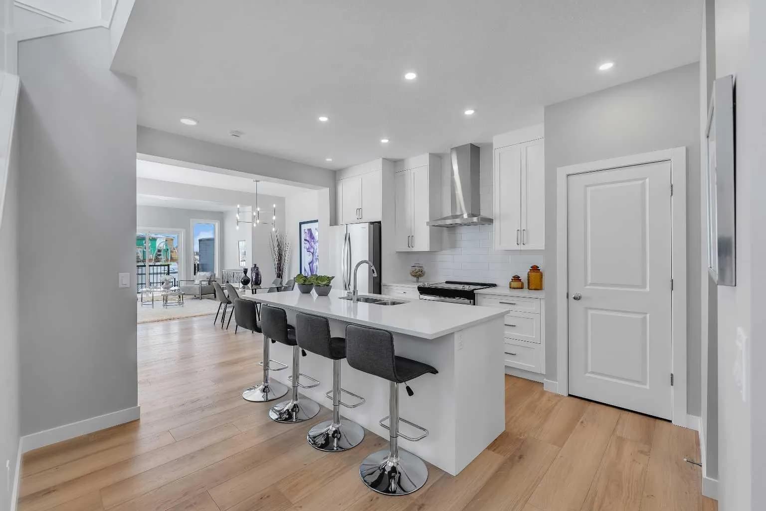 Semi Detached (Half Duplex)