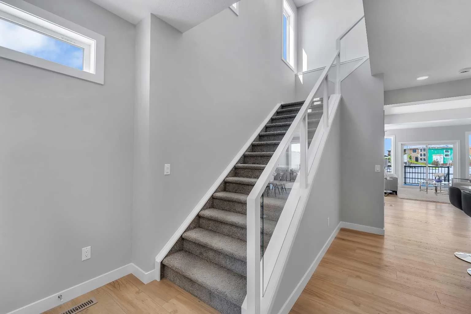 Semi Detached (Half Duplex)