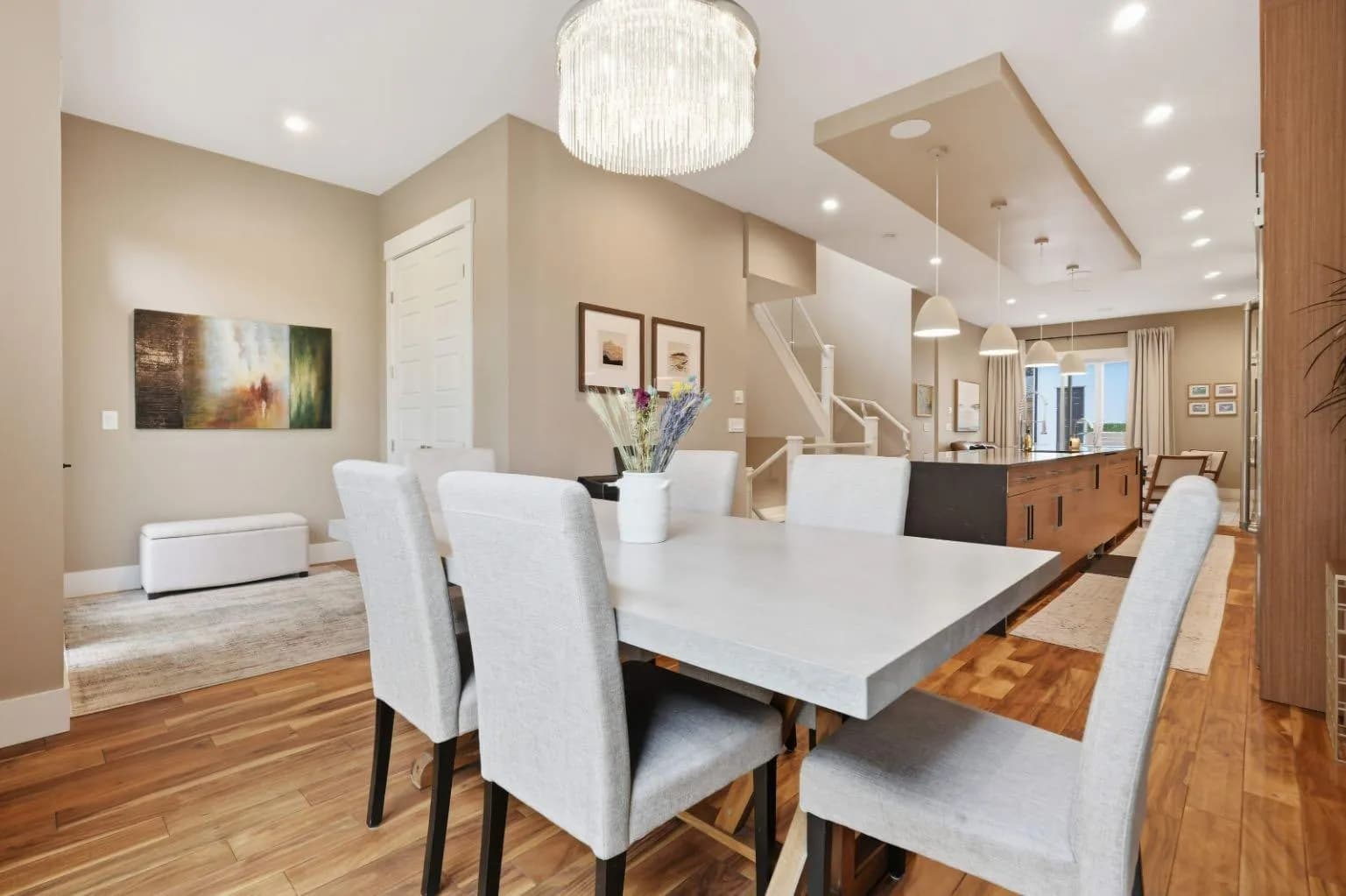 Semi Detached (Half Duplex)