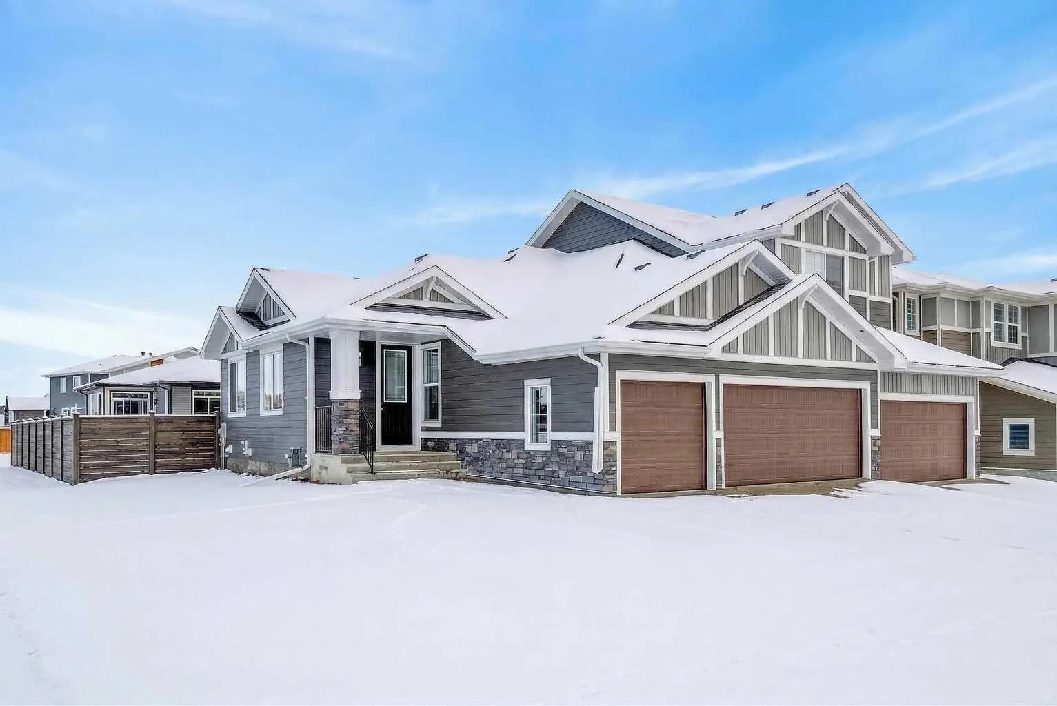 Semi Detached (Half Duplex)