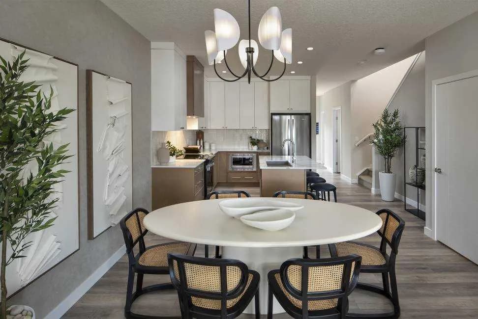 Semi Detached (Half Duplex)