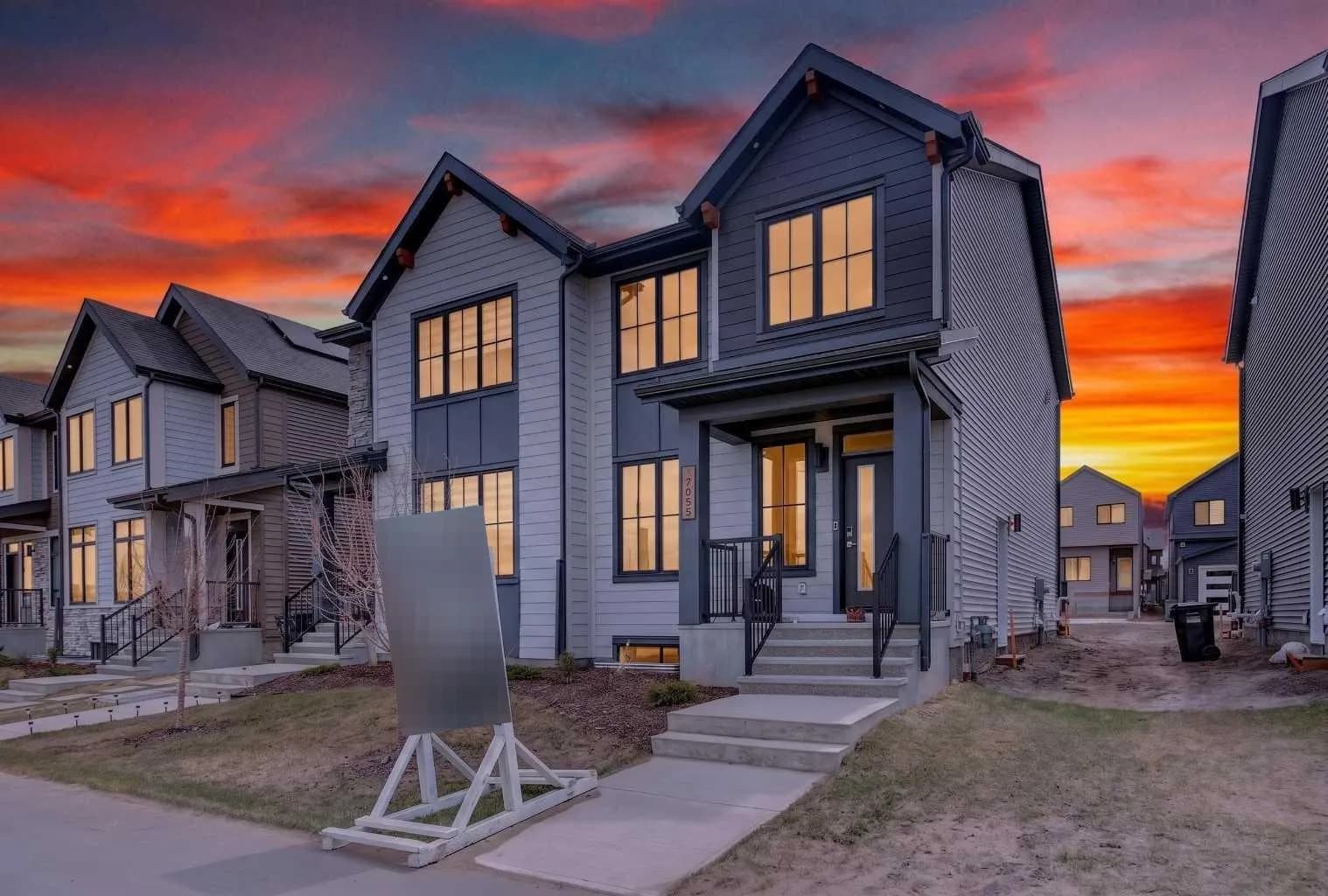 Semi Detached (Half Duplex)