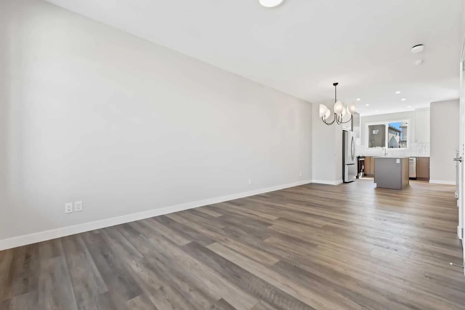 Semi Detached (Half Duplex)