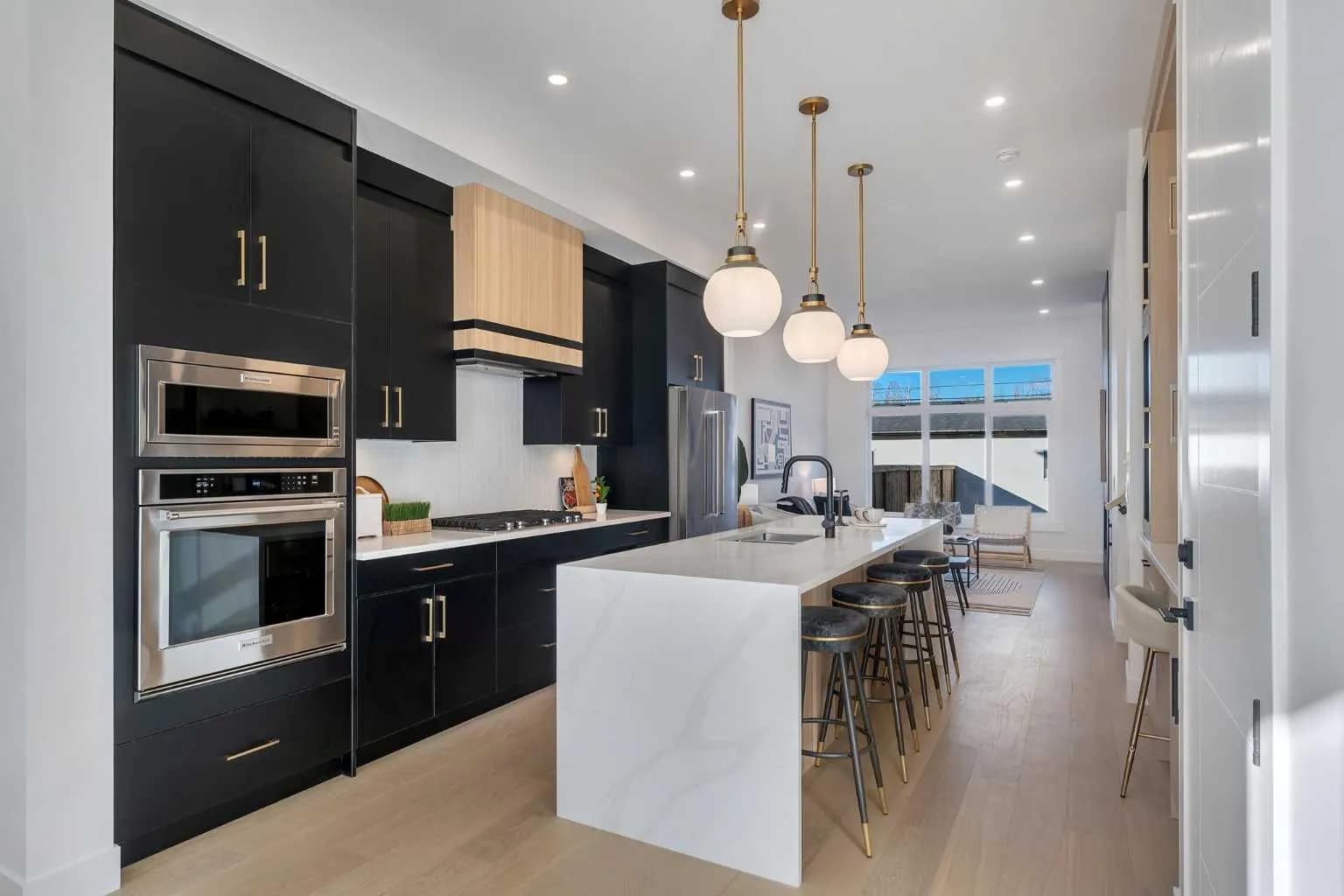 Semi Detached (Half Duplex)