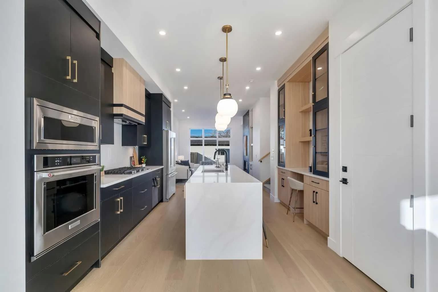 Semi Detached (Half Duplex)