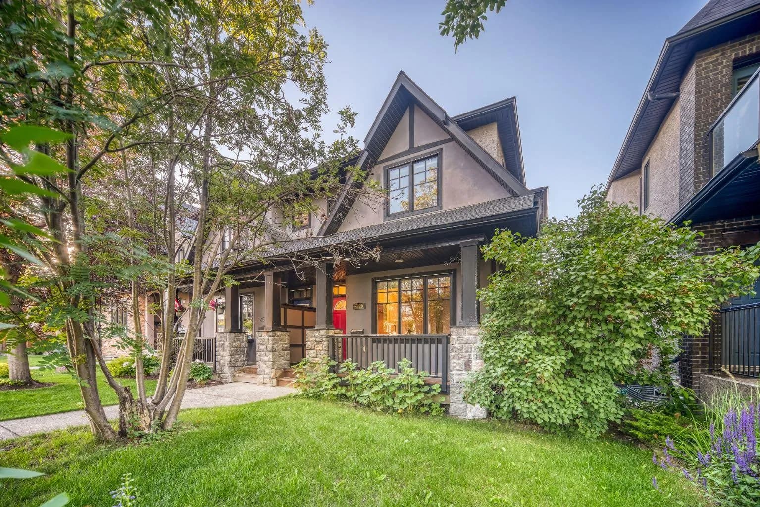 Semi Detached (Half Duplex)