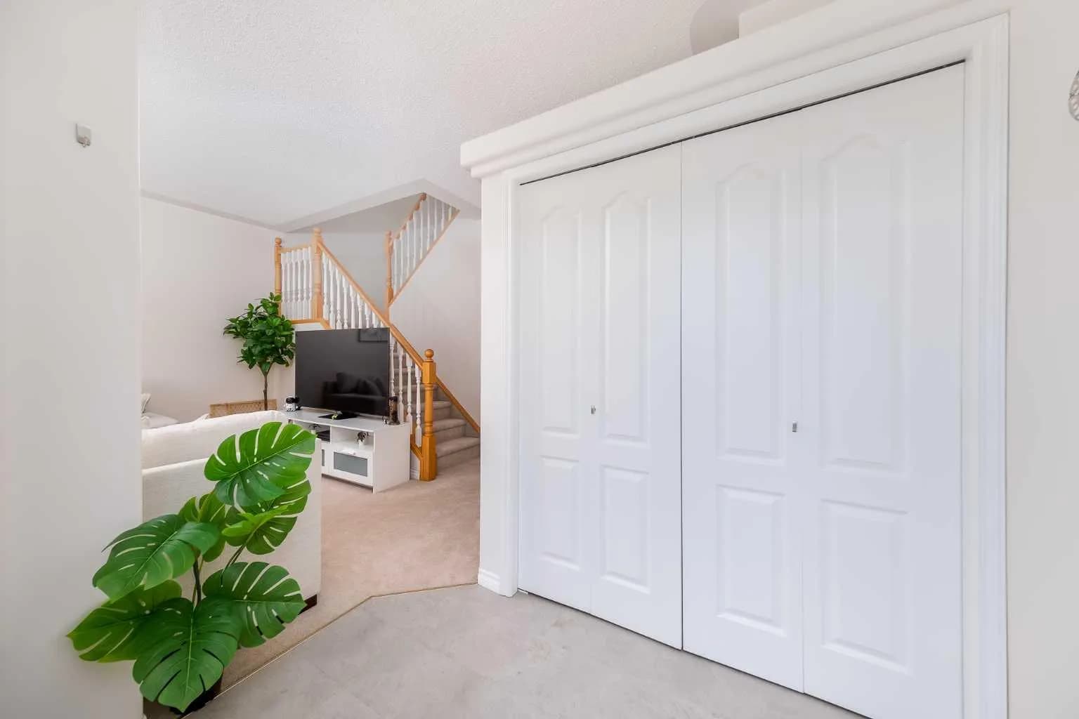 Semi Detached (Half Duplex)
