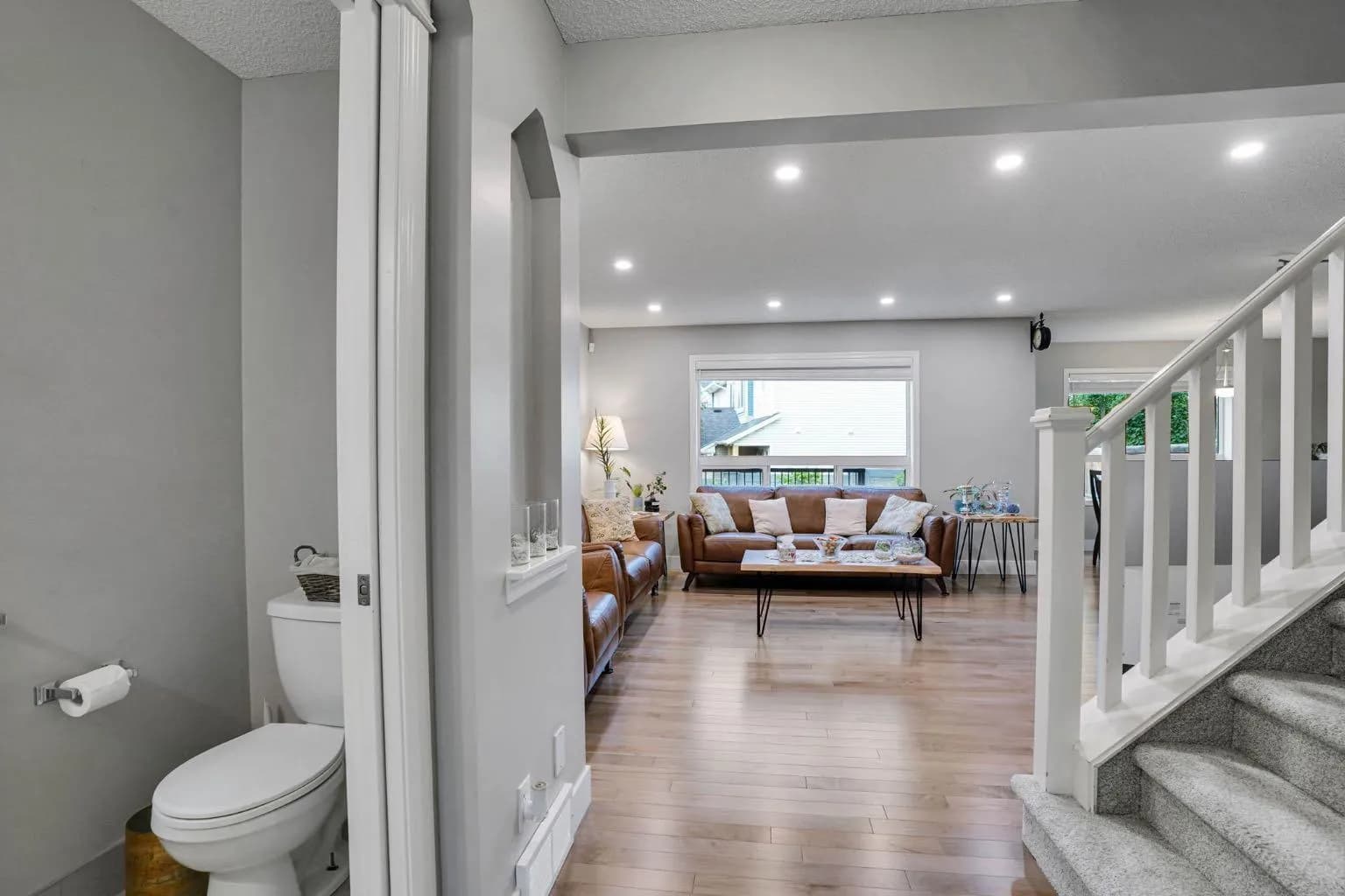 Semi Detached (Half Duplex)