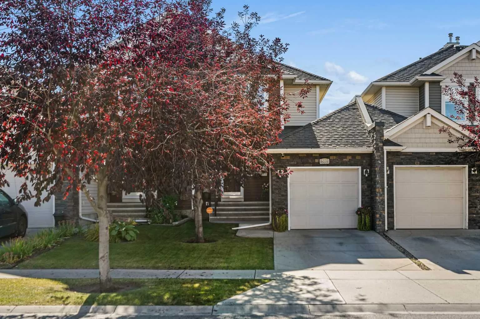 Semi Detached (Half Duplex)
